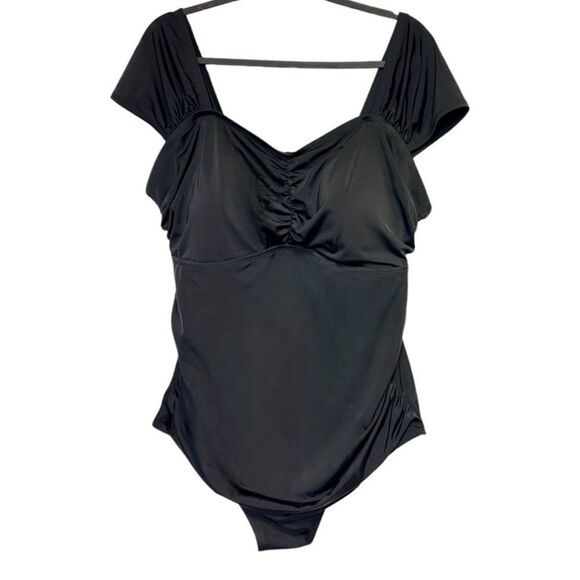 Torrid Black Wireless Ruched Cap Sleeve One Piece Swimsuit Size: 3 3XL - Picture 7 of 15